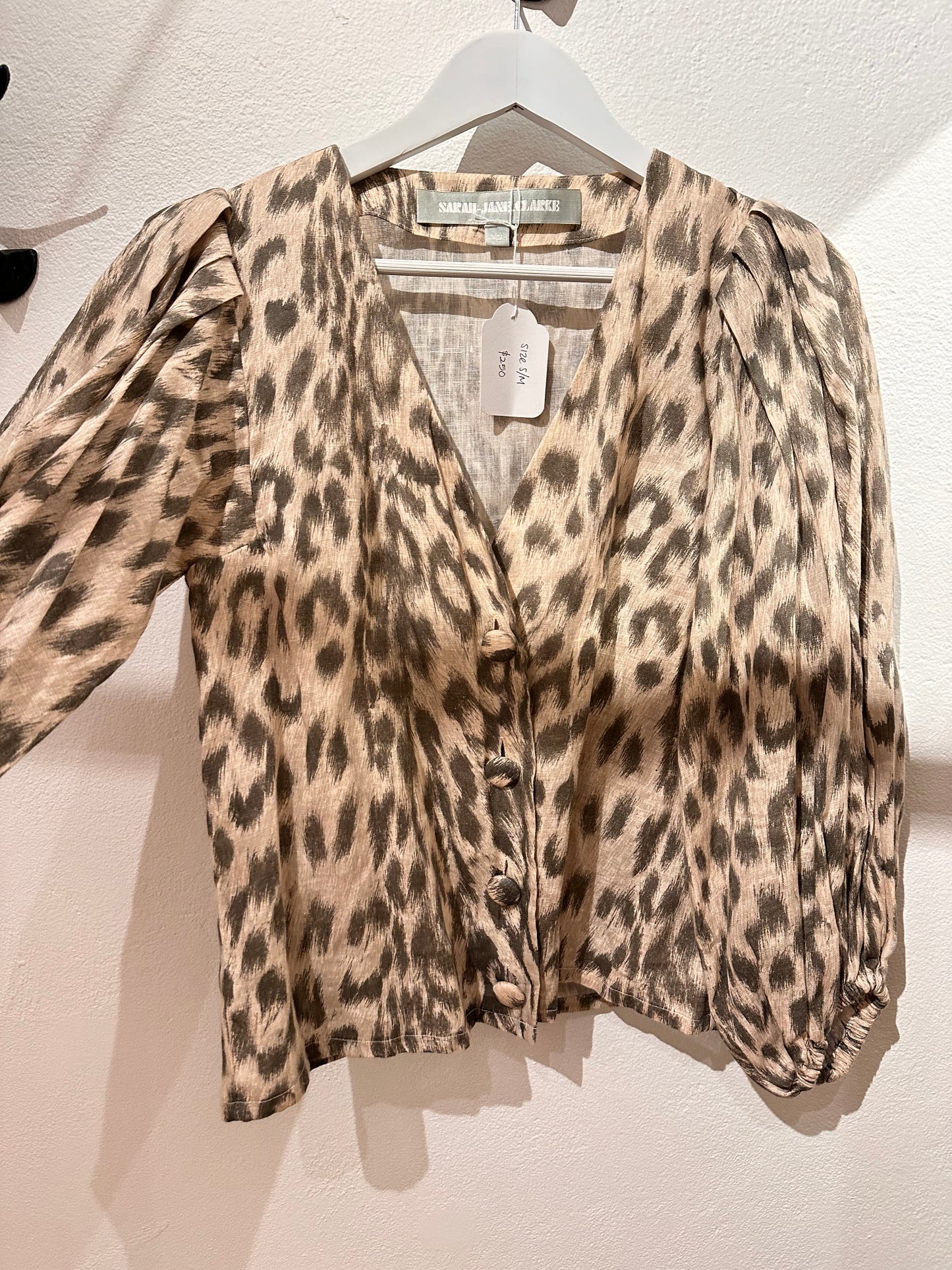 
                  
                    SARAH JANE CLARKE Leopard Jacket/Shirt S/M
                  
                