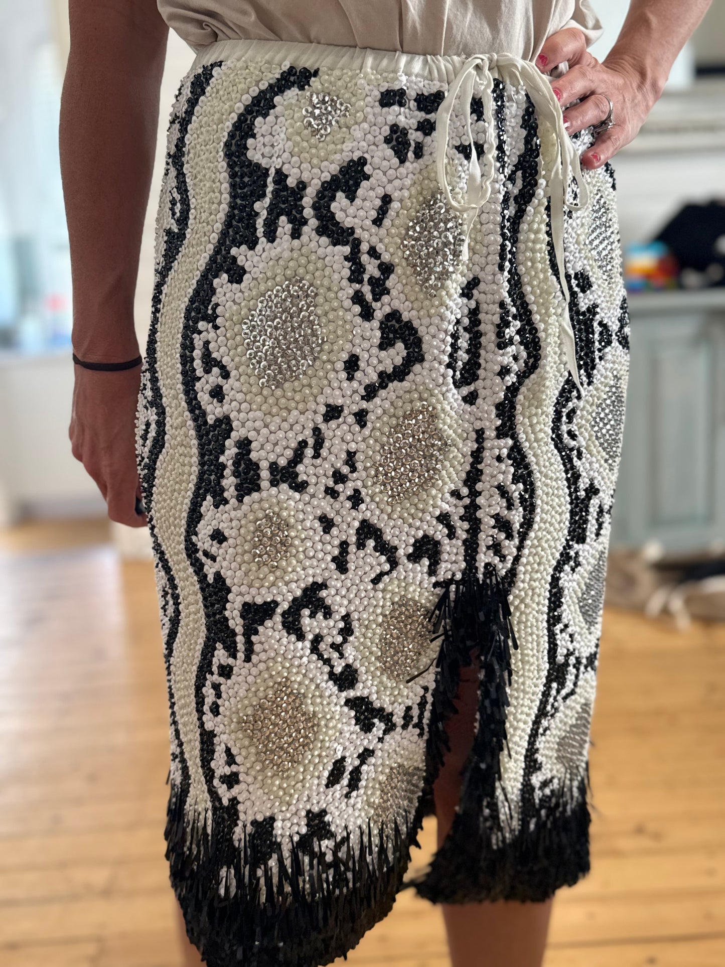 
                  
                    DRIES VAN NOTEN Beadedskirt
                  
                