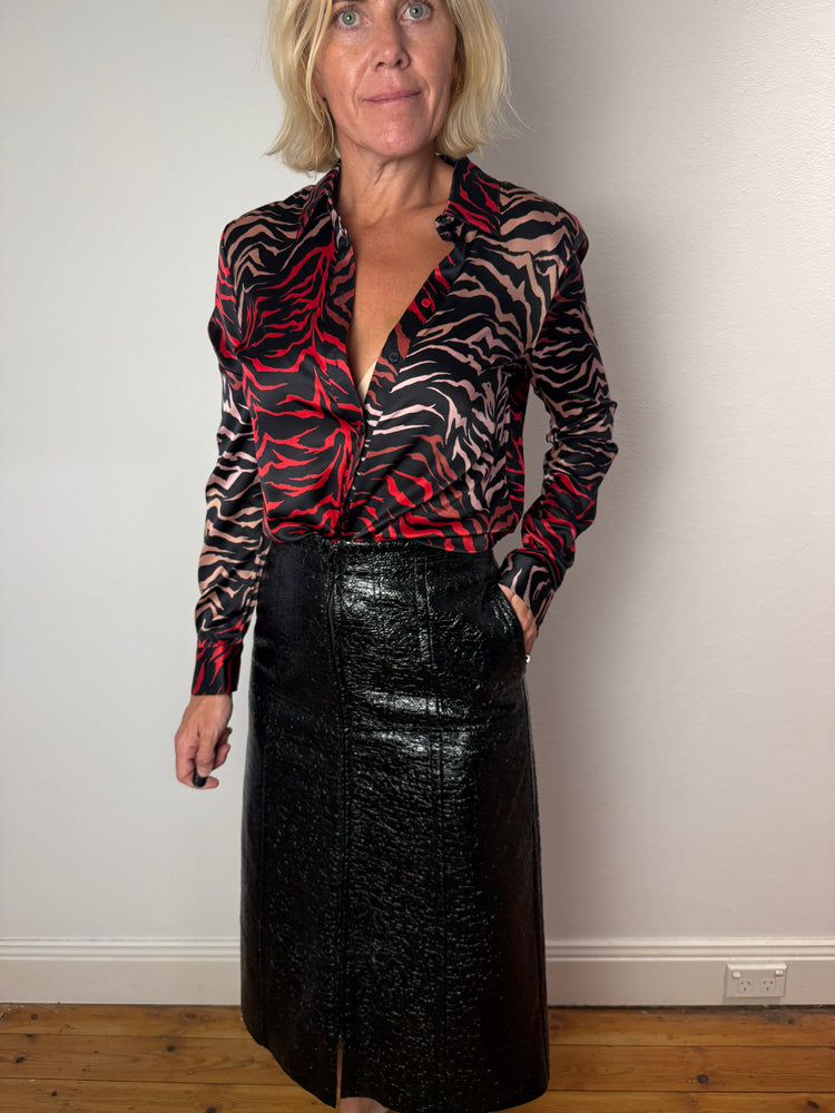 
                  
                    SCANLAN THEODORE  Zip front leather skirt 8
                  
                