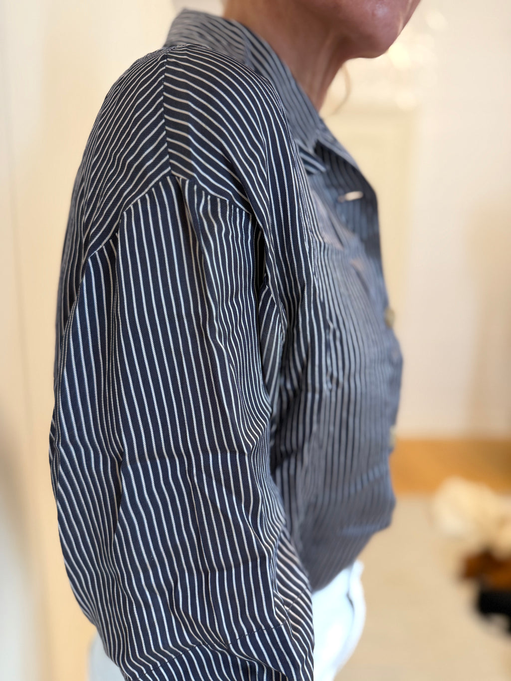 KHAITE Owen Striped Short Sleeve Shirt
