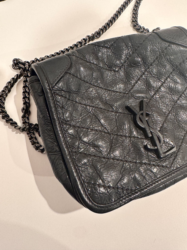 
                  
                    SAINT LAURENT Niki Wallet On Chain
                  
                