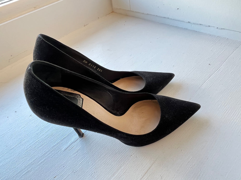 
                  
                    DIOR Black Suede Heels 38.5
                  
                