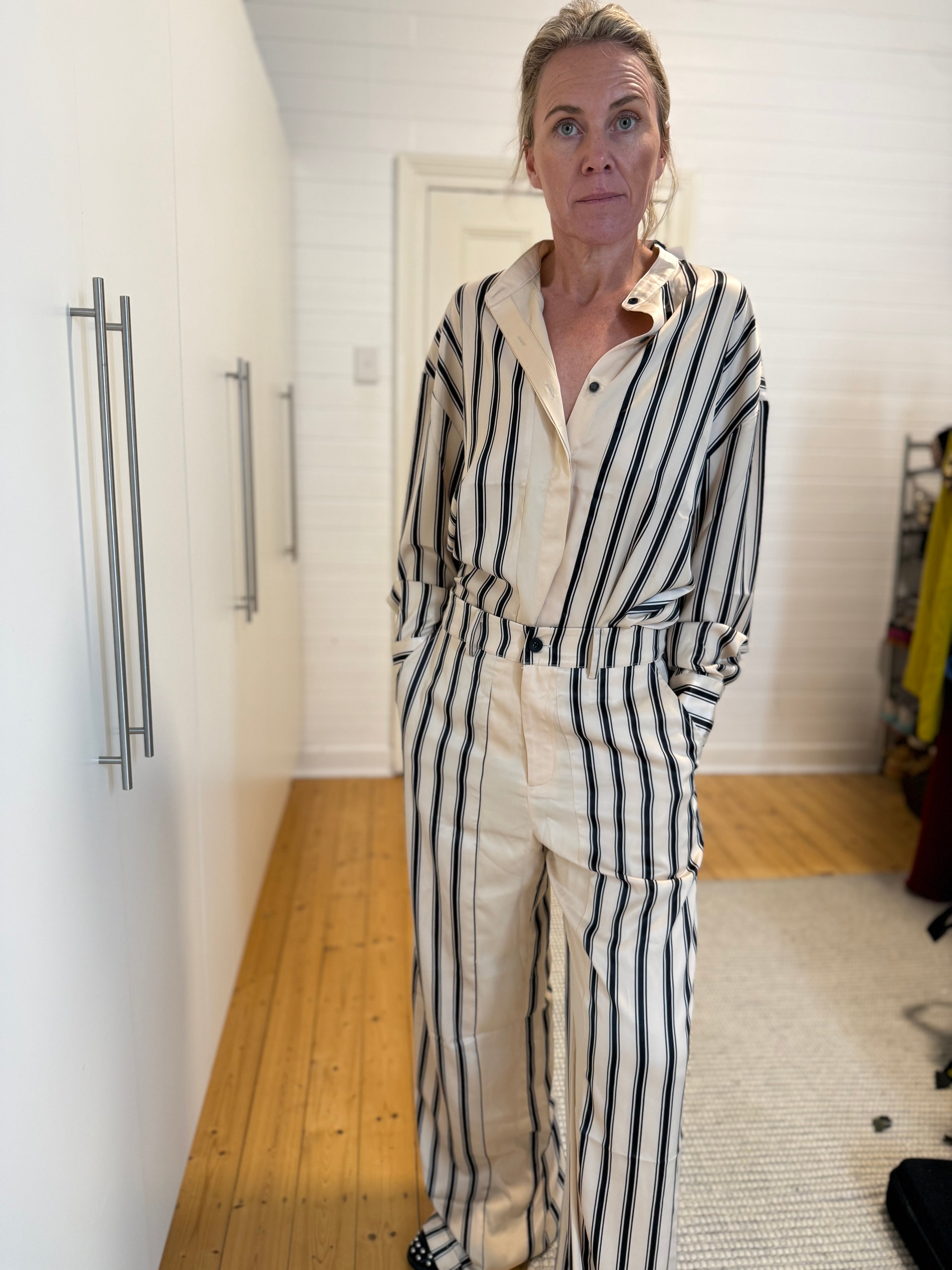 SOLAQUA The Resort Silk Stripe Set 1