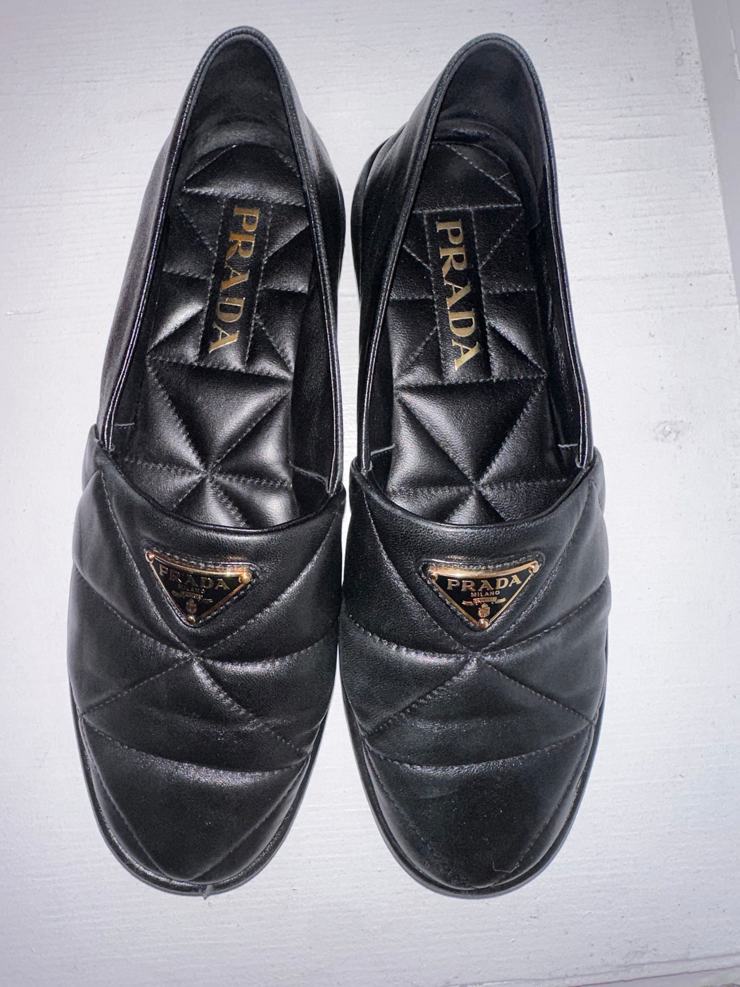 
                  
                    PRADA Logo Quilted Slippers 37
                  
                