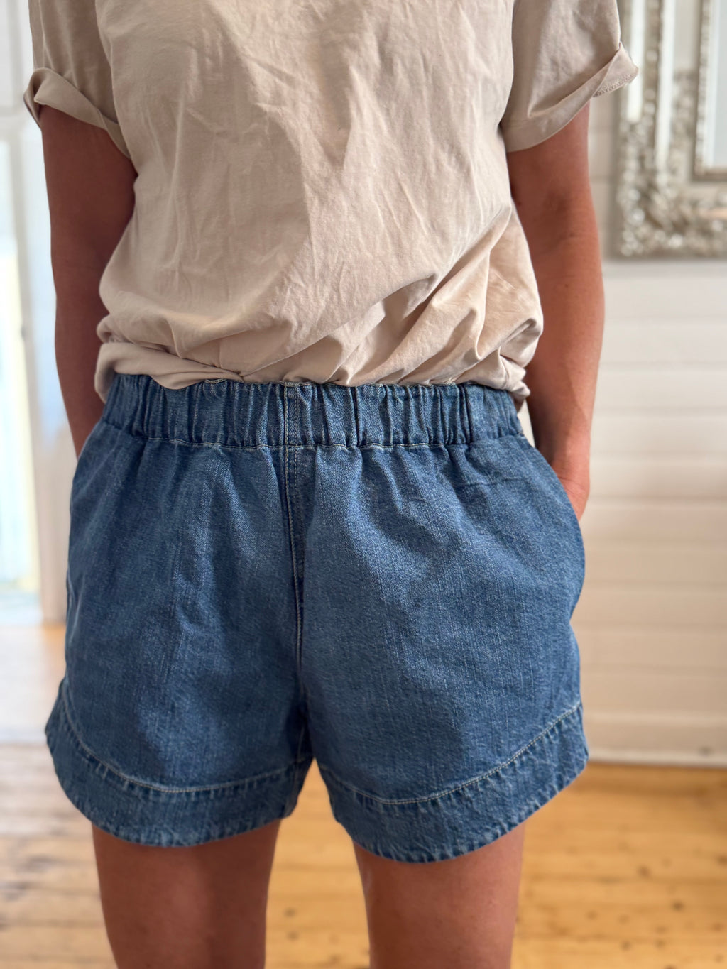 BASSIKE Pull On Denim Shorts 1