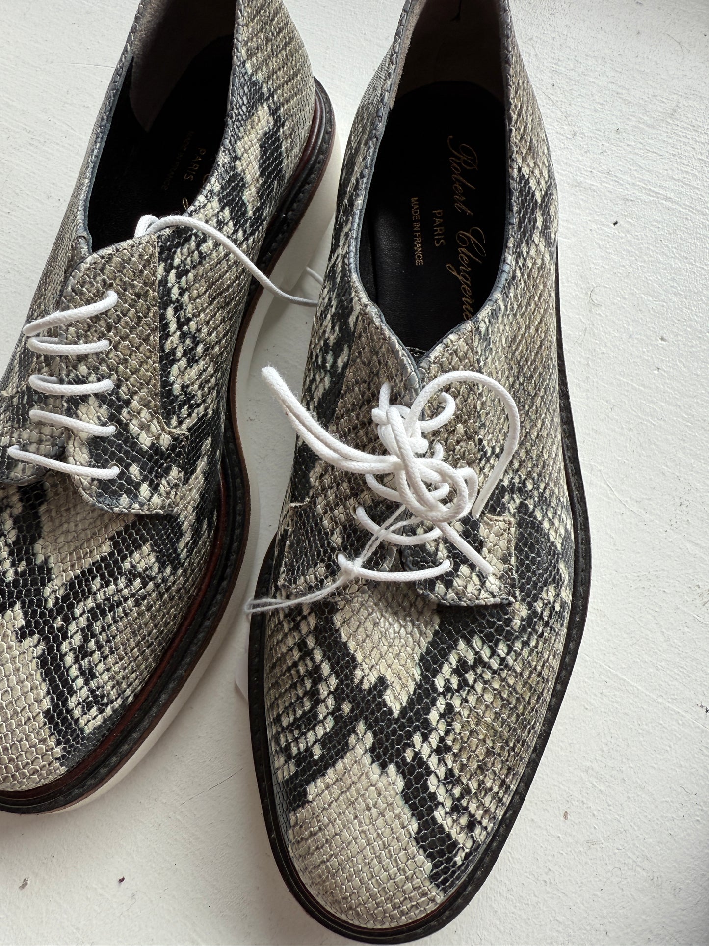 
                  
                    ROBERT CLERGERIE Snakeskin oxford shoes 37.5
                  
                