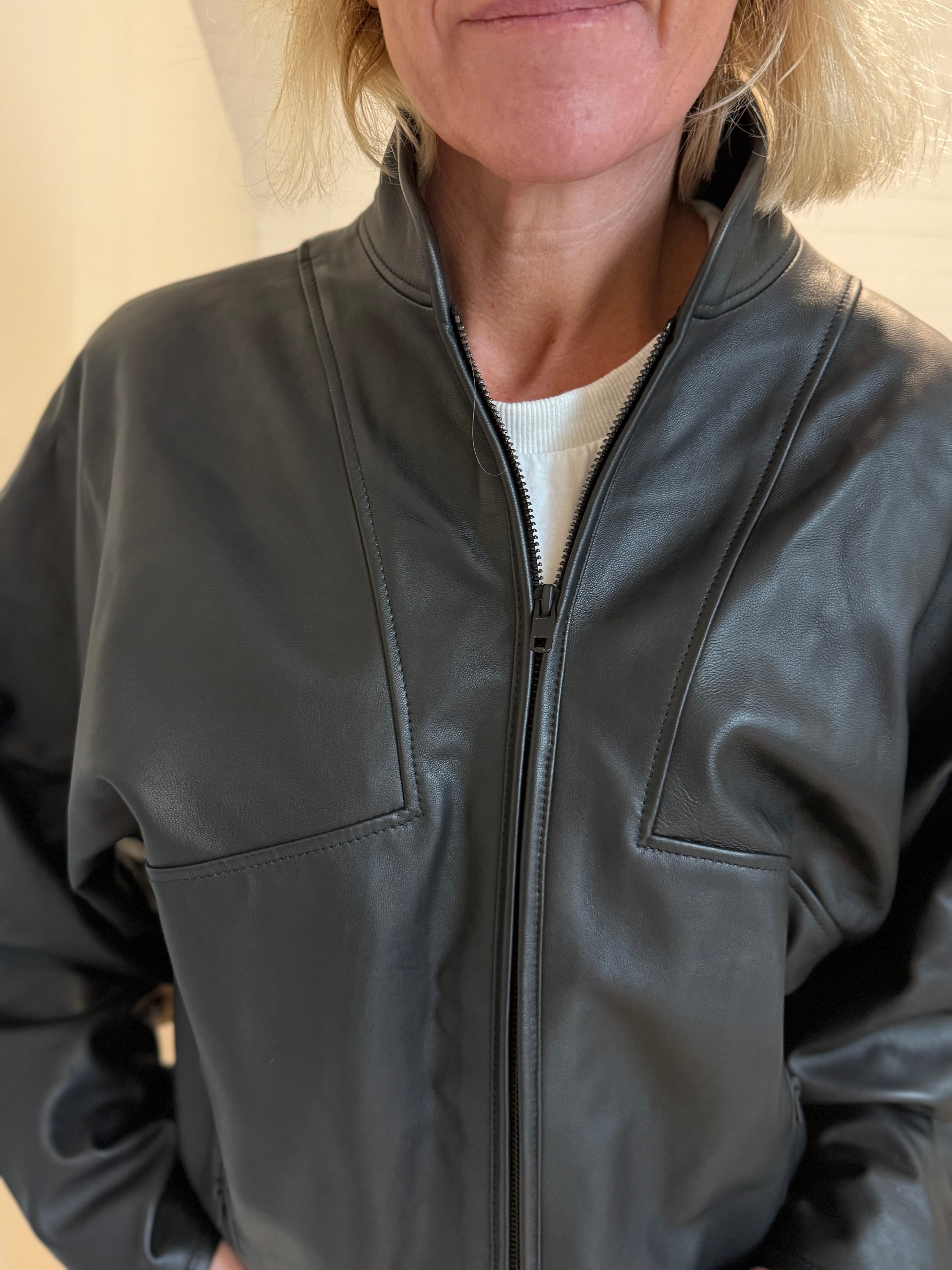 BASSIKE Leather Patch Detail Bomber 0