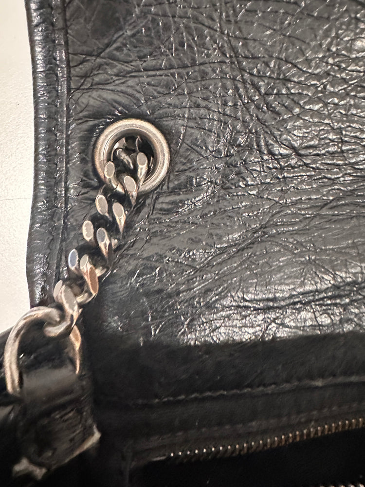 
                  
                    SAINT LAURENT Niki Wallet On Chain
                  
                