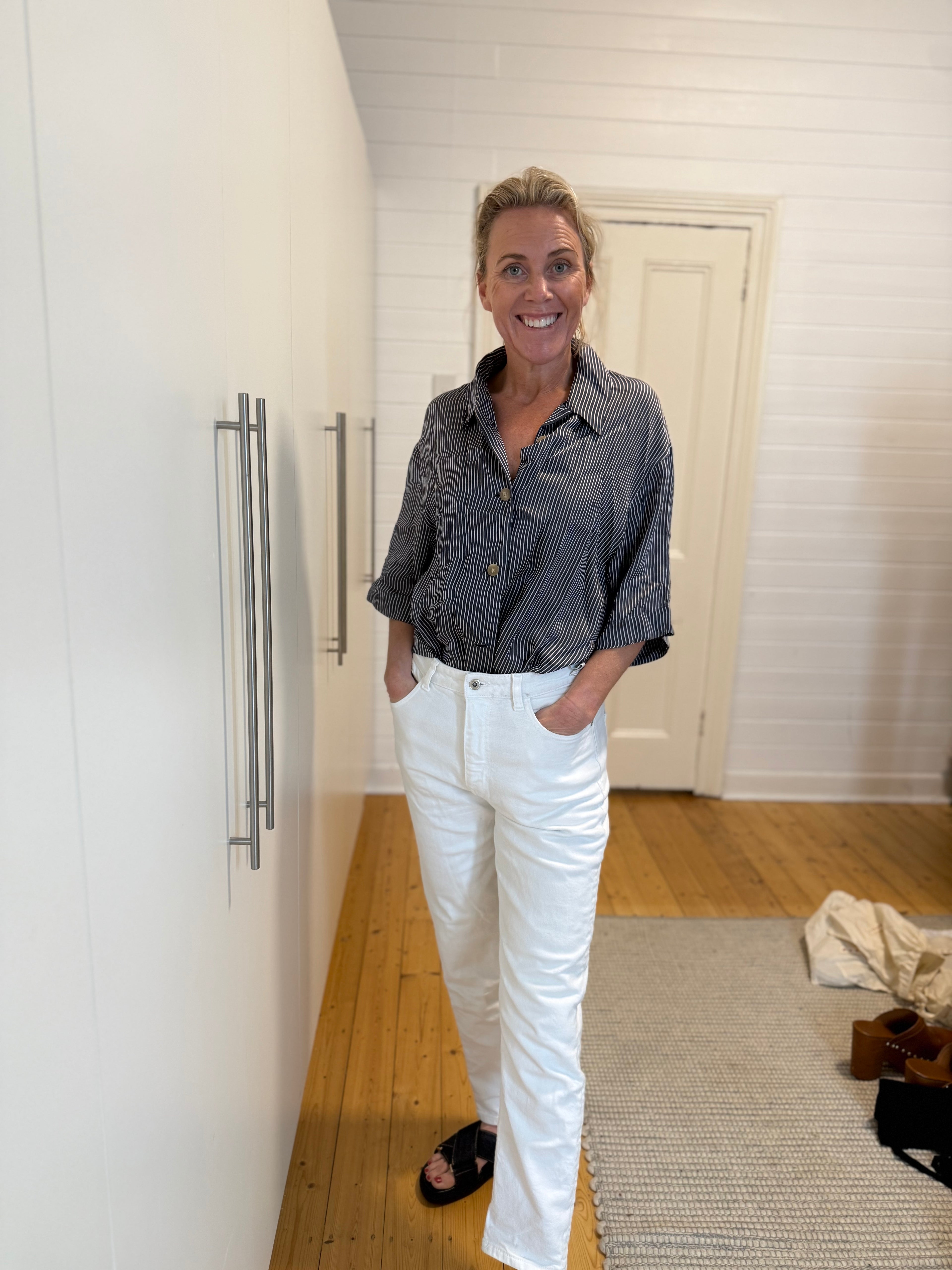 KHAITE Owen Striped Short Sleeve Shirt