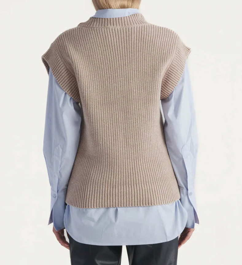 
                  
                    ELKA COLLECTIVE Franca knit vest 10
                  
                