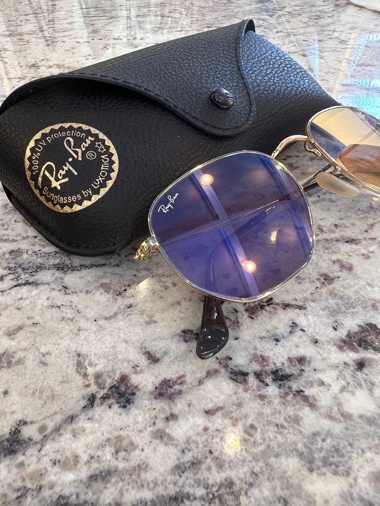 
                  
                    RAY-BAN Hexagonal sunglasses
                  
                